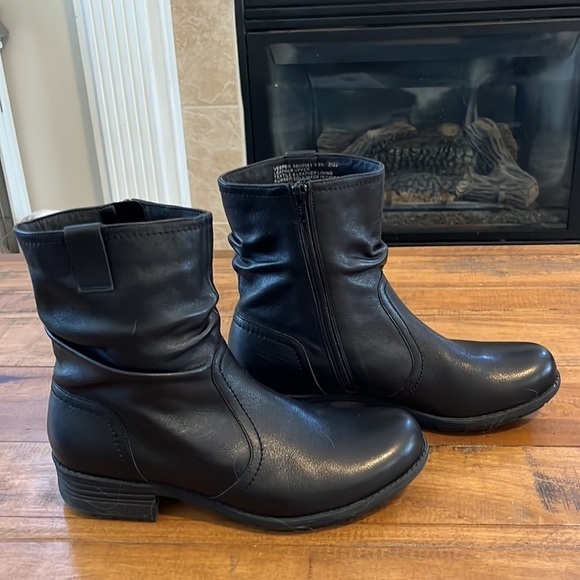 ABEO Vesper black leather booties - Picture 2 of 9